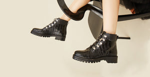 Spotlight On: The Best Women’s Boots For Narrow Feet